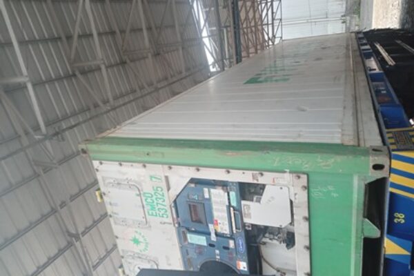 Reefer Container 40 FT (4) Reefer Container 40 FT (4)